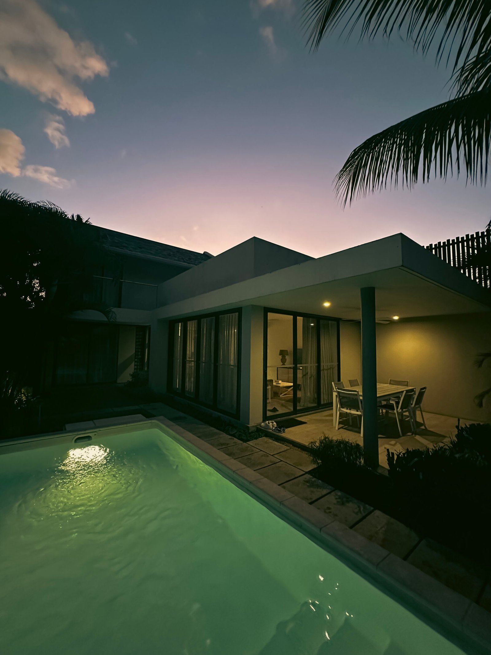 villa riviere noire maurice